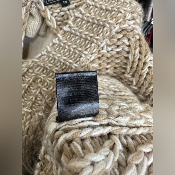 POL Anthropologie Chunky Knit Open Back Bow Sweater BOHO Medium Oversized Beige - Picture 5 of 5